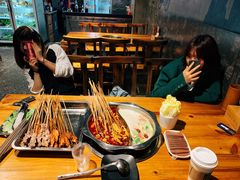 -七婆串串香(育秀路店)