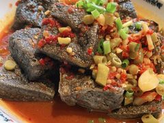 -俏湘厨•地道湘菜(建华南路店)