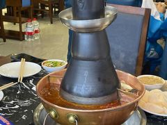 -楼外楼大刀肉传统火锅居(繁荣路店)