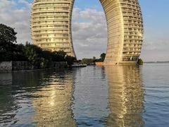 -湖州太湖旅游度假区-月亮广场