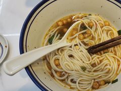 -窄巷口生烫牛肉米线(客村店)