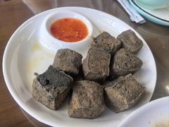 -芦茨金富饭庄·25年老字号·专做稻草鸡