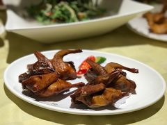 招牌烤乳鸽-石岐佬中山菜馆(张溪店)