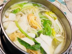 油炸豆皮-南城十里潮汕鲜牛火锅·鲜虾生滚粥(融汇老商埠店)