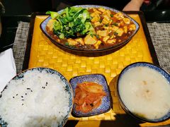 麻婆豆腐烧牛筋-半秋山西餐厅(巴南万达广场店)