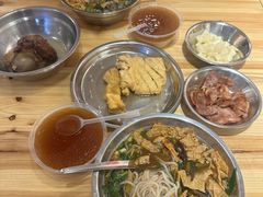 -柳州肥姨妈大骨螺蛳粉(东靖路店)