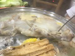 招牌猪骨煲-坤记煲仔小菜(西环店)