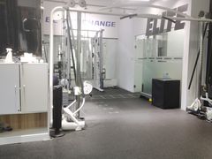 -汗水空间私教健身连锁(SM广场店)