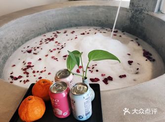 拈花湾附近200+泡到大浴缸