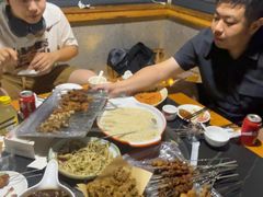 -小山羊功夫串·泰安烧烤·海鲜小炒老地摊店