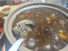 -琥珀老六龙虾(四里河店)
