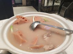 排骨莲藕汤-亢龙太子酒轩(东湖店)
