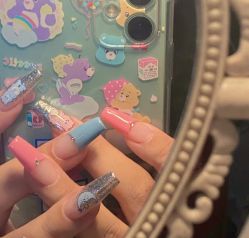 -Nail Romance·美甲罗曼史