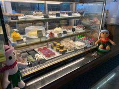 -莓园冰淇淋店