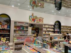 -钟书阁(群光广场店)