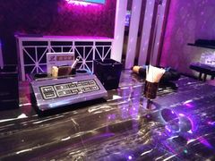 -奥斯汀KTV(金湖店)