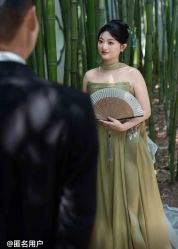 -挪娅婚纱摄影皇家会所