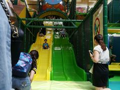 -蒙特利亲子乐园