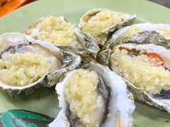 炭烧蒜蓉生蚝-贞姨美食·老字号海鲜大排档