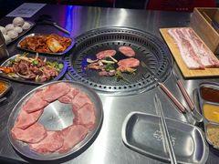 -马路牙子烧烤音乐酒馆(望京店)