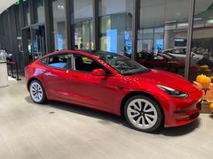 -TESLA 特斯拉(广州天环广场体验店)