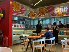 用餐区-Tubestation站点比萨(新世界大望路店)