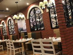 -闫府私房菜(经四路万达店)