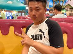 -蓝精灵乐园·世茂精灵之城主题乐园