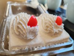 -红宝石·鲜奶小方·海派西点房(南丹店)