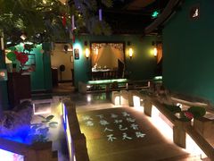-佬麻雀·新湘菜(珠海金发购物中心店)