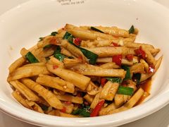 -靓虾二哥长沙地标小龙虾(五一广场店)