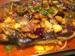 -鸣记脆皮烤鱼·海鲜烤鱼(亿合城店)