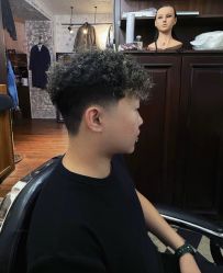 -贝勒爷专业男发