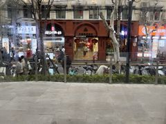 -喜茶(上海打浦桥日月光gelato lab+店)