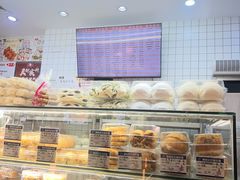 -白玉兰食品甜凤店(合生汇店)