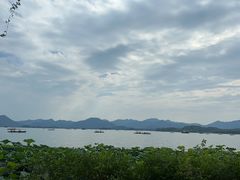 -湖畔居茶楼(湖滨店)