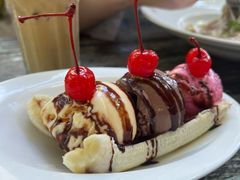 -Smiling Buffalo Cafe