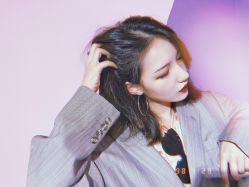 -变画·发型STUDIO