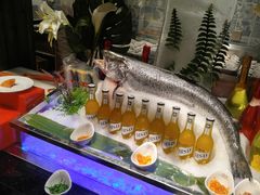 -领鲜活海鲜榴莲自助火锅(东门店)