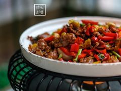 小炒黄牛肉-云梦庭·剁椒鱼头(银泰中心in99店)