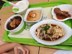 -老乡鸡(武汉光谷天地坐标城店)