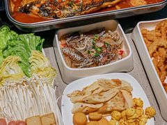 -巴特餐饮6加1音乐餐吧·新疆菜