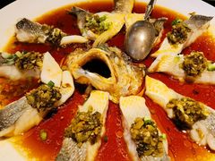 雪菜蒸黄花鱼-甄御•海鲜新青岛菜(麦岛店)