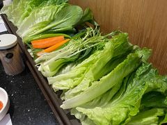 长过手臂的蔬菜盘-本家·添百客韩国料理(泰然店)