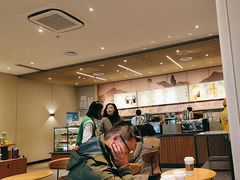 -星巴克臻选(周浦万达店)