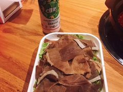 -牛小嫩串串火锅(老国贸总店)