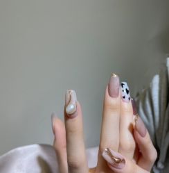 -H12 STAR日式美甲美睫专门店