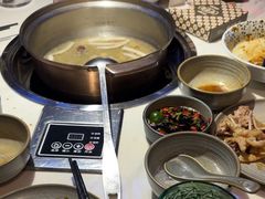 -喃喃椰·糟粕醋·椰子鸡火锅(七堡花园店)