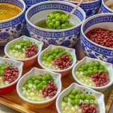 别问了！！在西安！！32种甜品免费吃[流泪]
