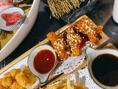 -鹤江桥·红油牛肉粉(SKP店)